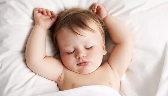 Criança precisa usar travesseiro-Dr-David-Nordon-Ortopedista-Infantil